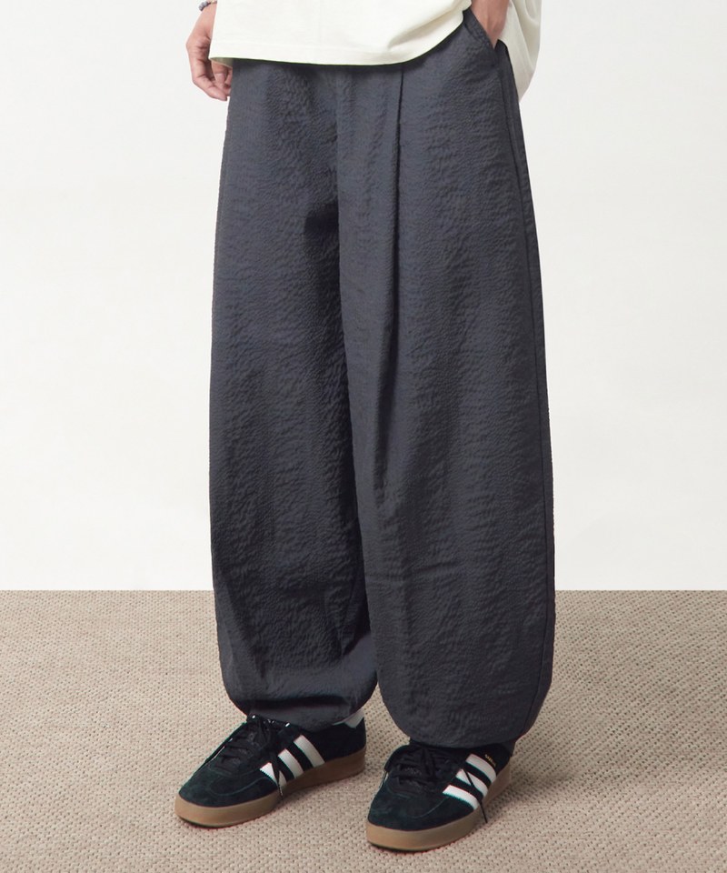 泡泡紗燈籠褲 SEERSUCKER CURVED PANTS