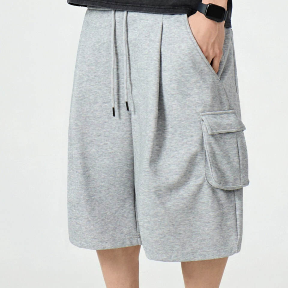 百慕達工裝短褲 ONE-TUCK BERMUDA CARGO SWEAT PANTS
