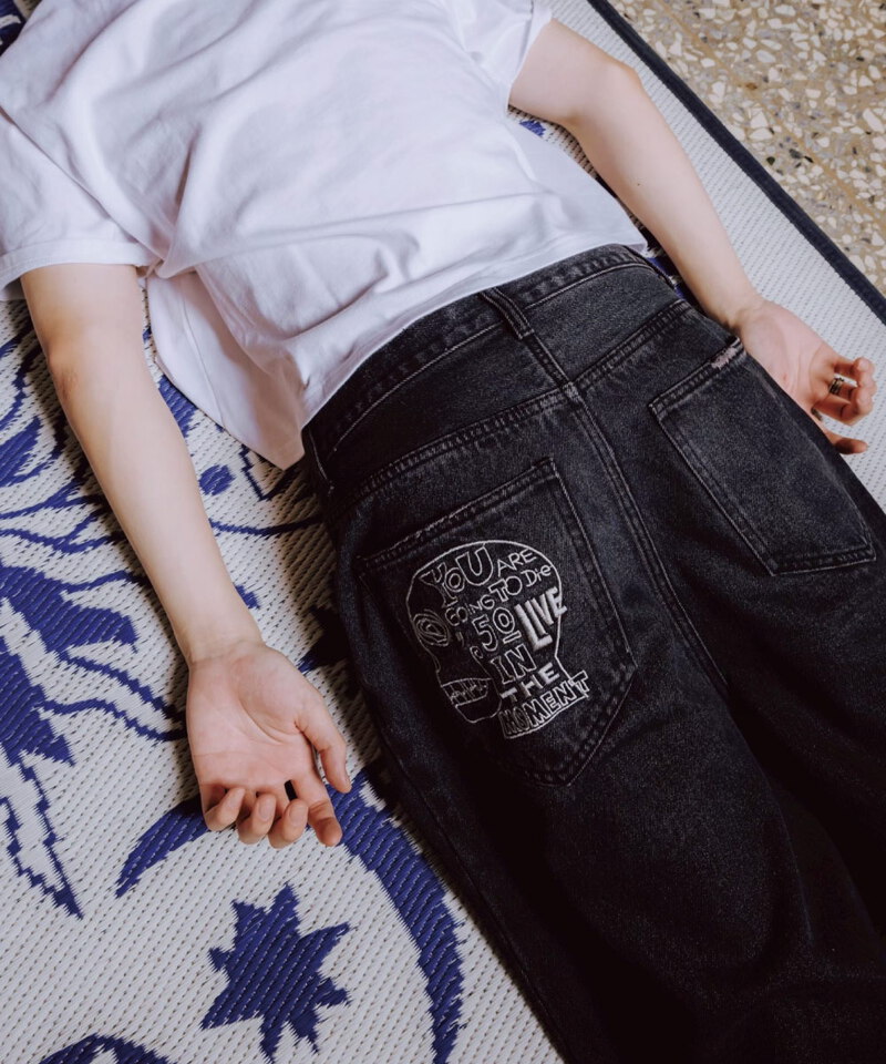 ESC9903-252 ESSENCE X SIC LEE RAW HEM BAGGY JEANS