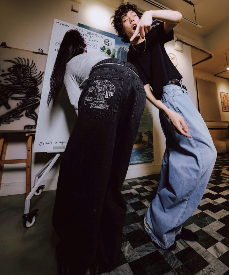 ESC9903-252 ESSENCE X SIC LEE RAW HEM BAGGY JEANS