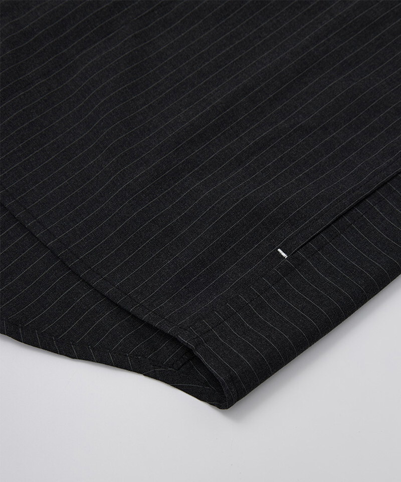 FUM圓領深灰條子恤衫