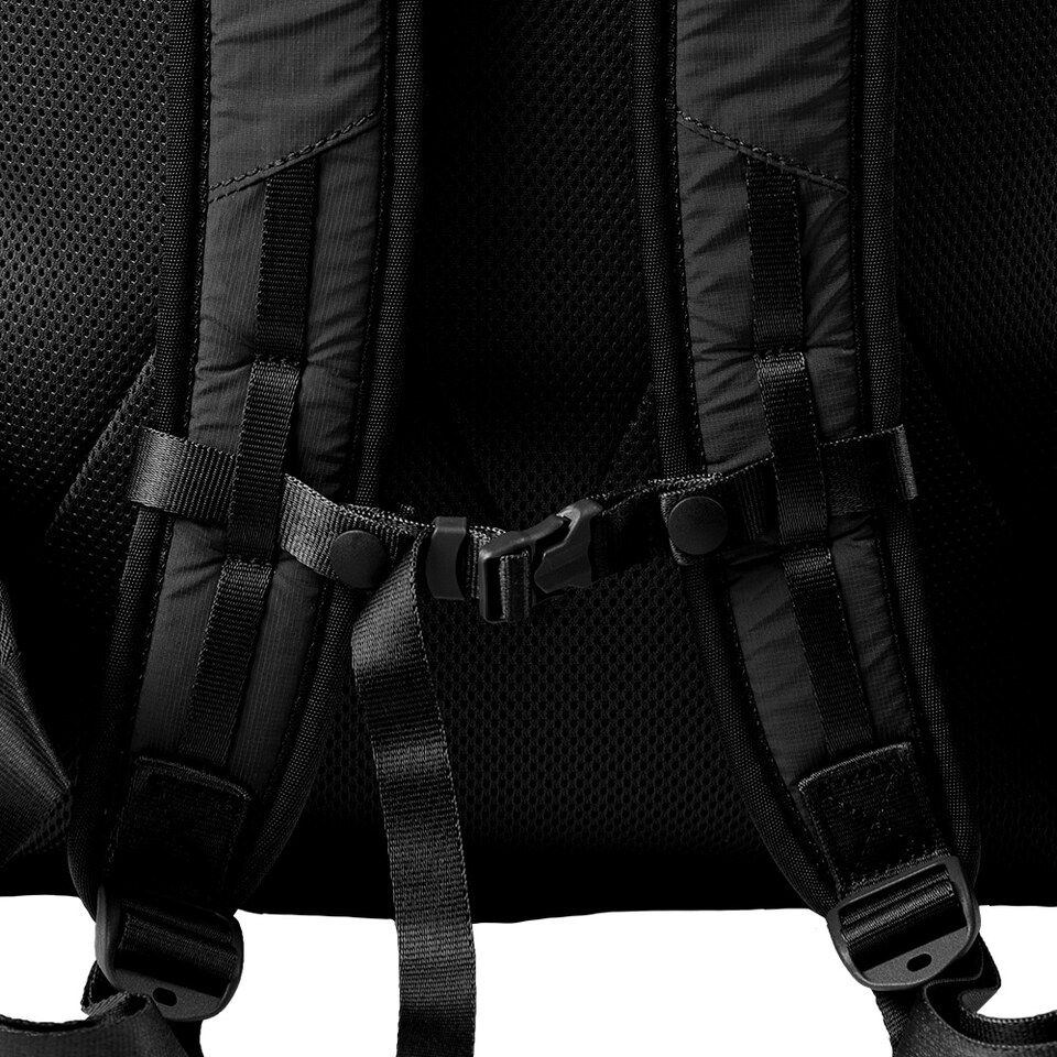 FPK3012-252 機能背包 Ascend Backpack