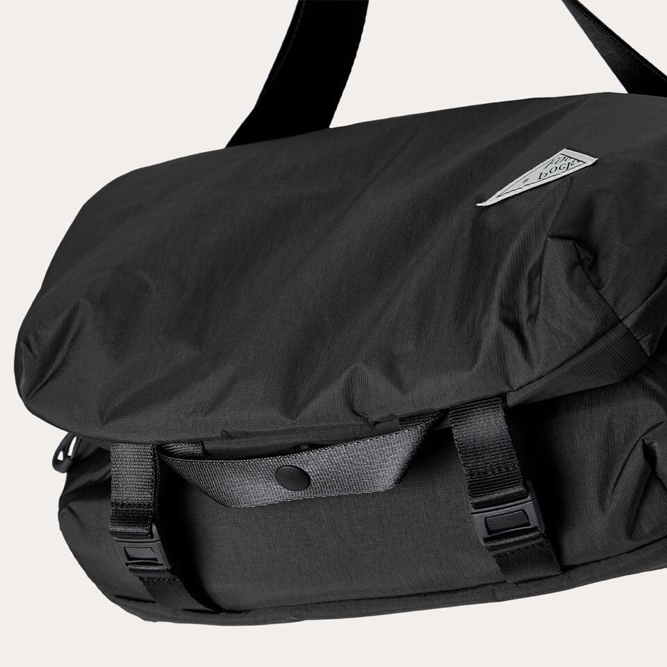 FPK3013-252 機能斜背包 DIM Cross Bag