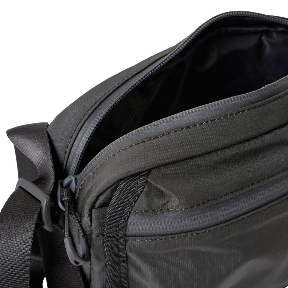 FPK3015-261 隨行斜背包 Dice Cross Bag