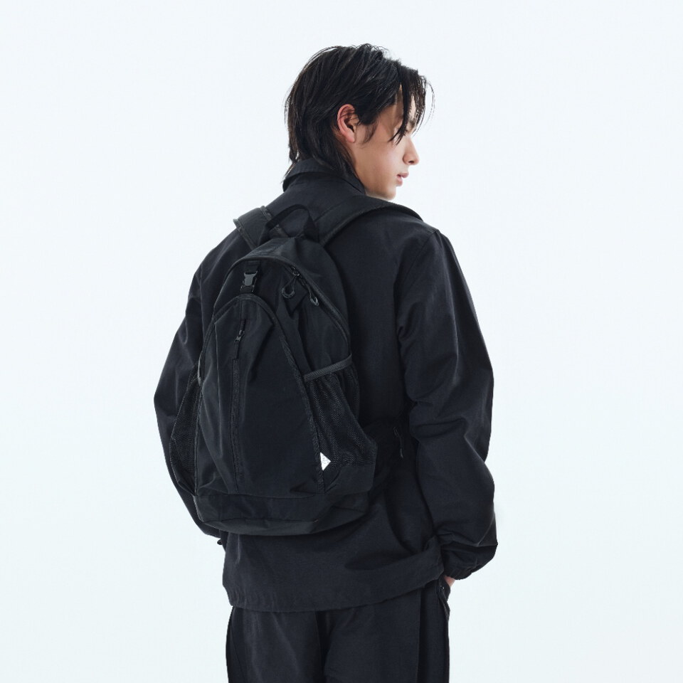 機能後背包 Ascend Backpack