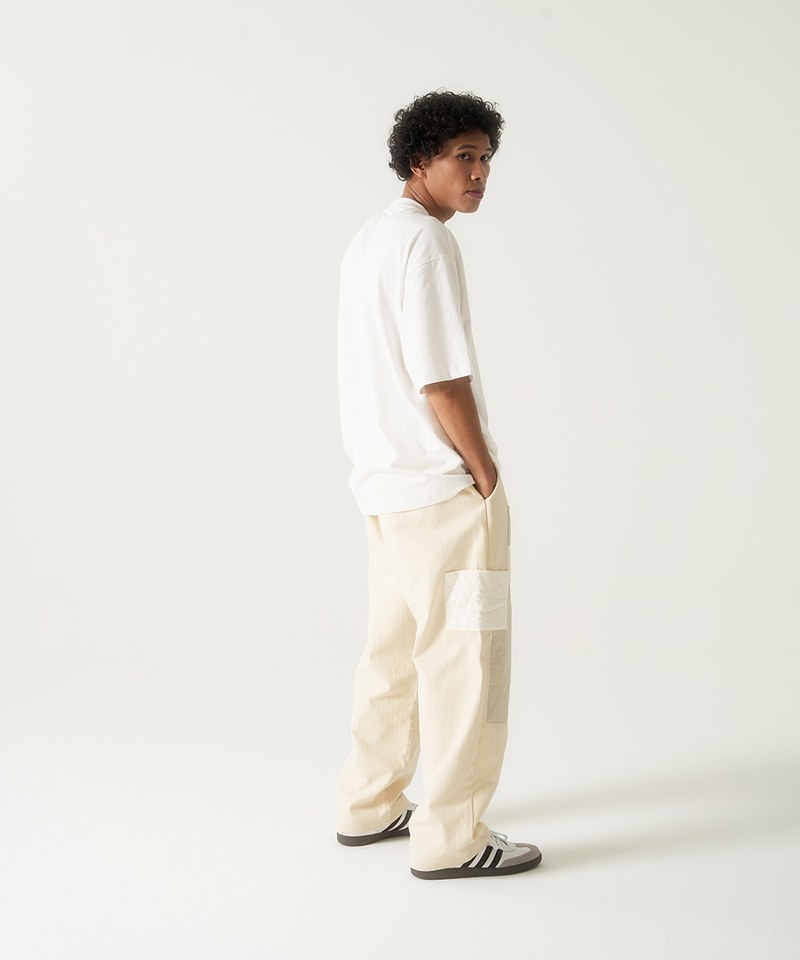 Logo圖Tee Felt Logo Tee