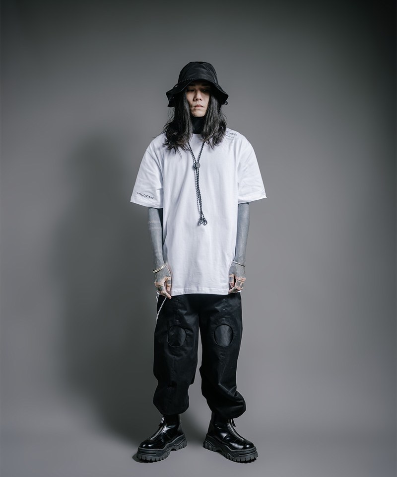 短袖上衣 Studio T-shirt