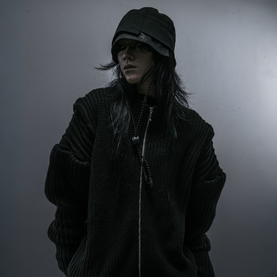 錯位漁夫帽 A Thoughtful Bucket Hat - Glitched