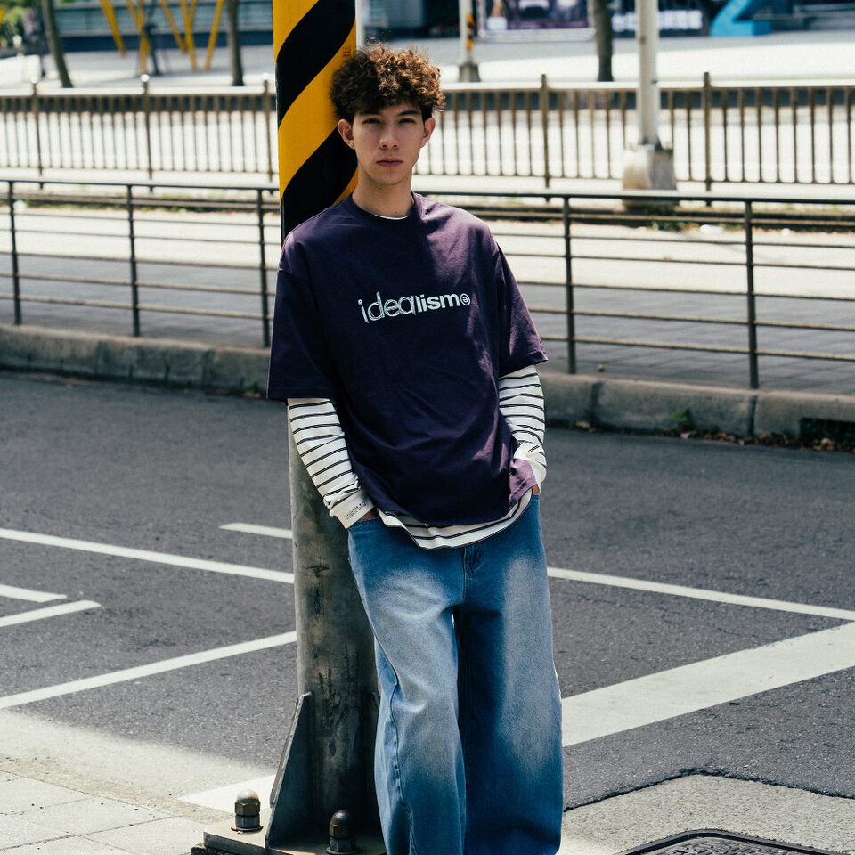 塗鴉短袖上衣 Drew Tee