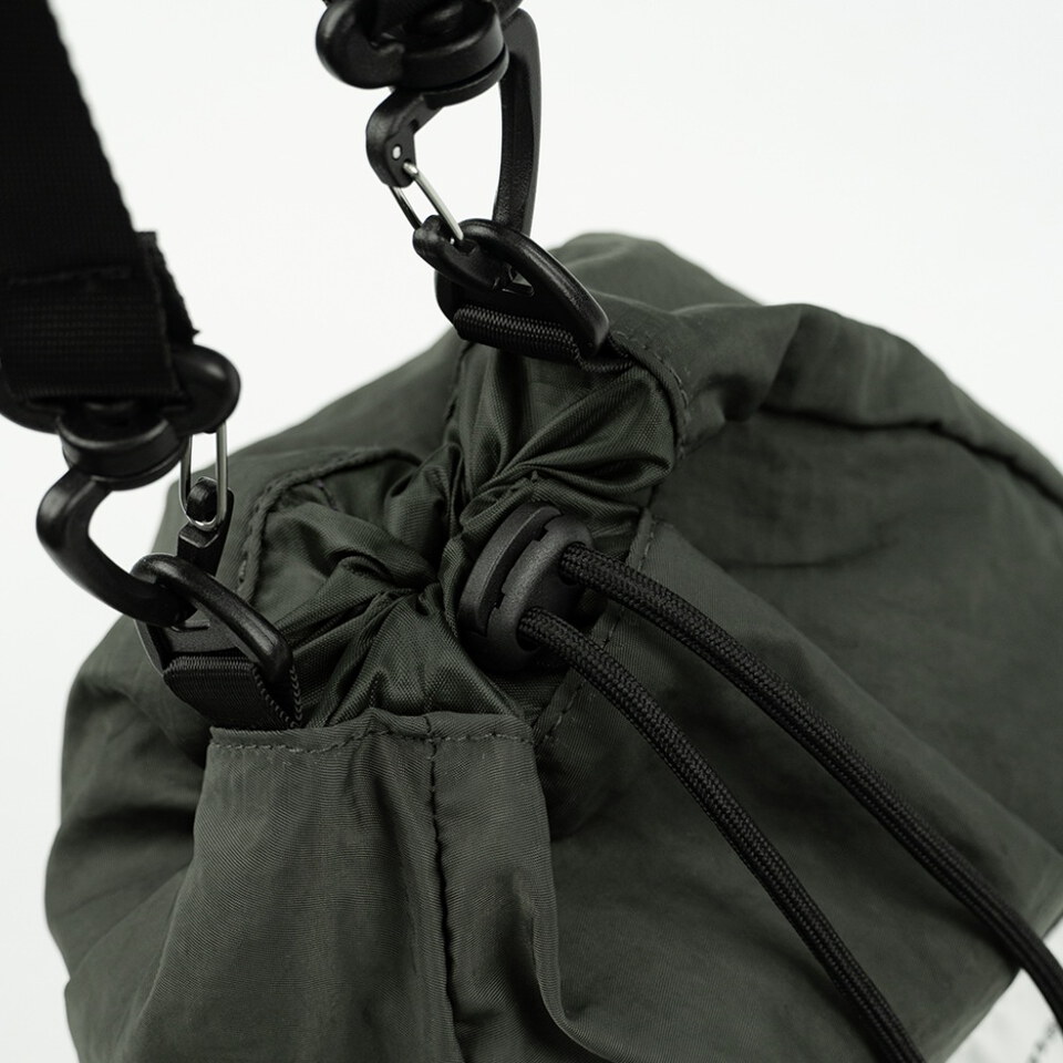 IDE3002-261 隨行小包 LOGO Shoulder Bag