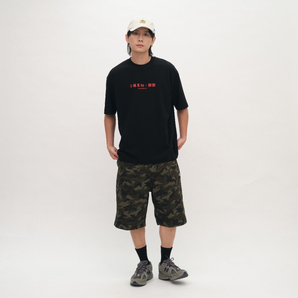 樸然煮小辣不切雞排TEE