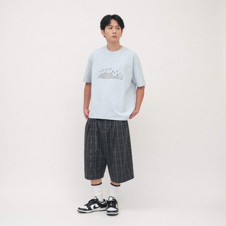 翻肚皮貓咪TEE