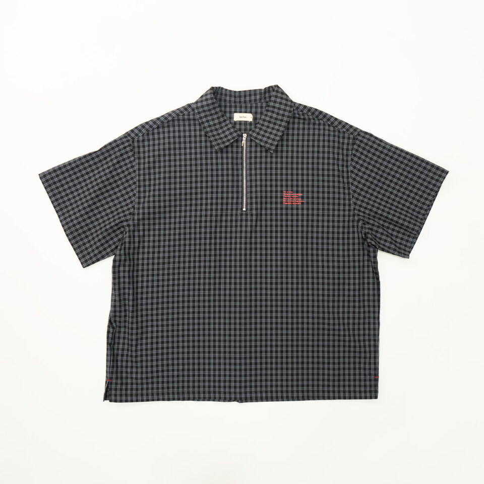 格紋polo衫
