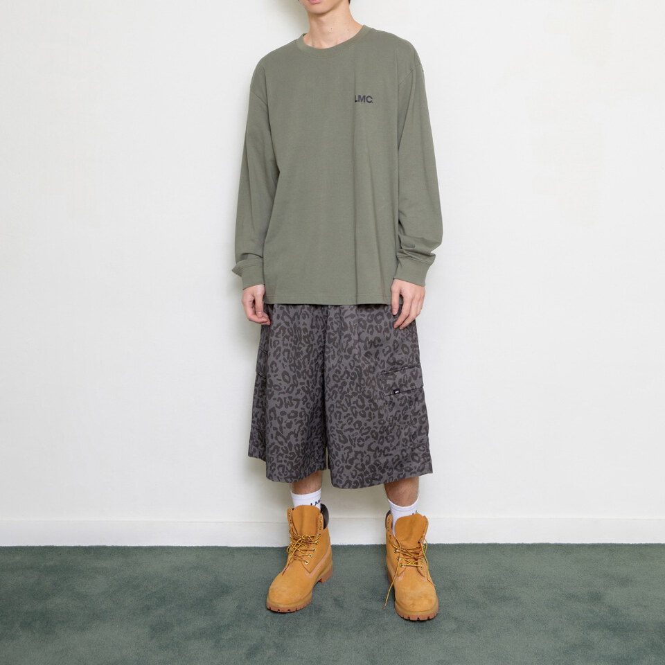 LMC1701-261 工裝短褲 WIDE CARGO SHORTS