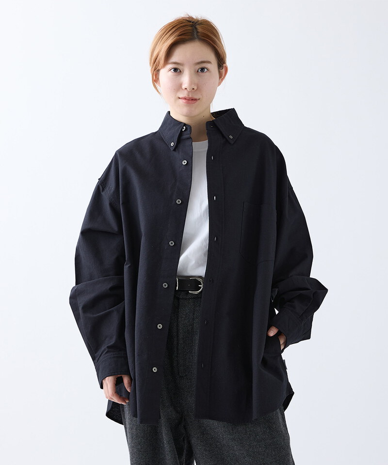寬版襯衫 OVERSIZED B.D SHIRT