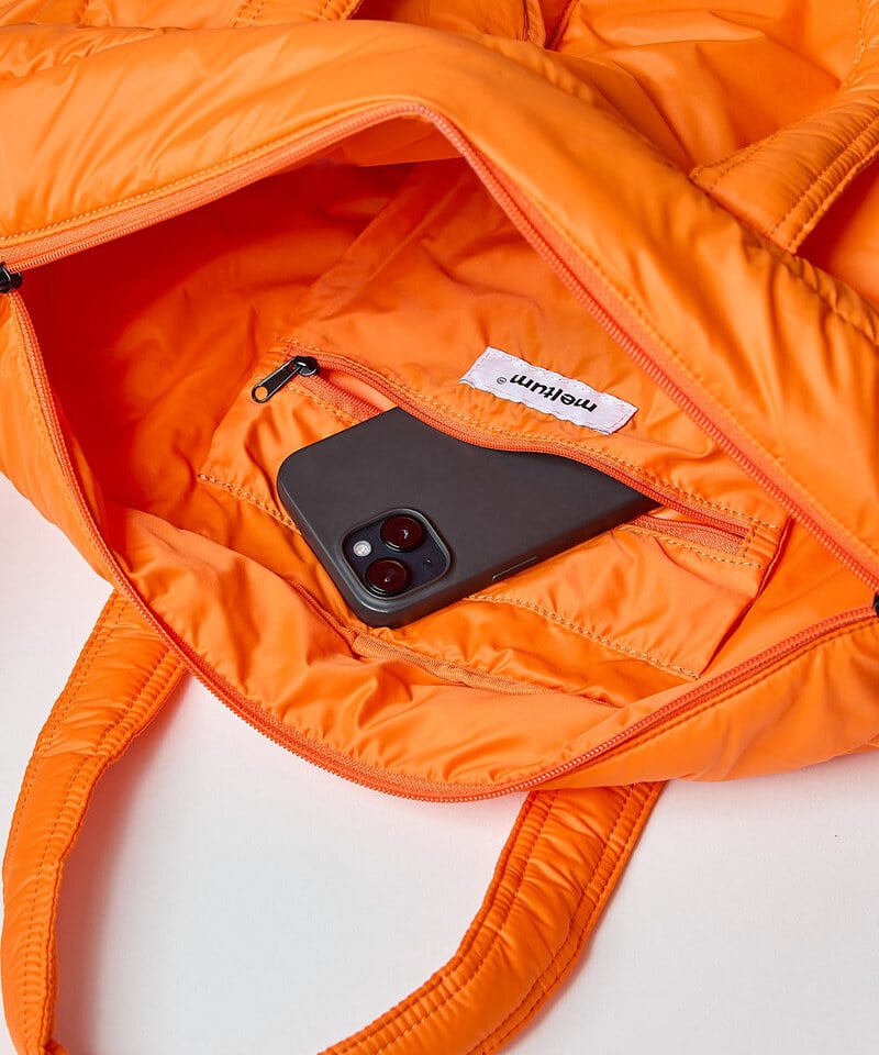 鋪棉肩背包 PADDING SHOULDER BAG