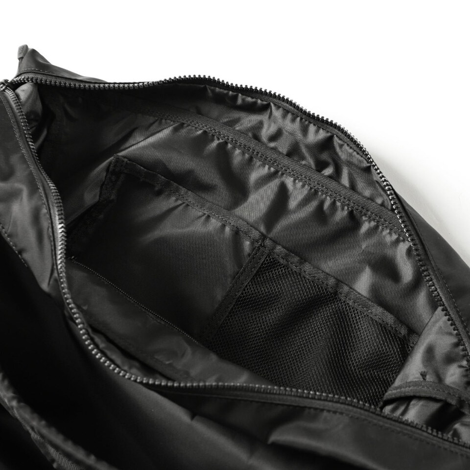 MLT3001-261 肩背包 POUCH SHOULDER BAG