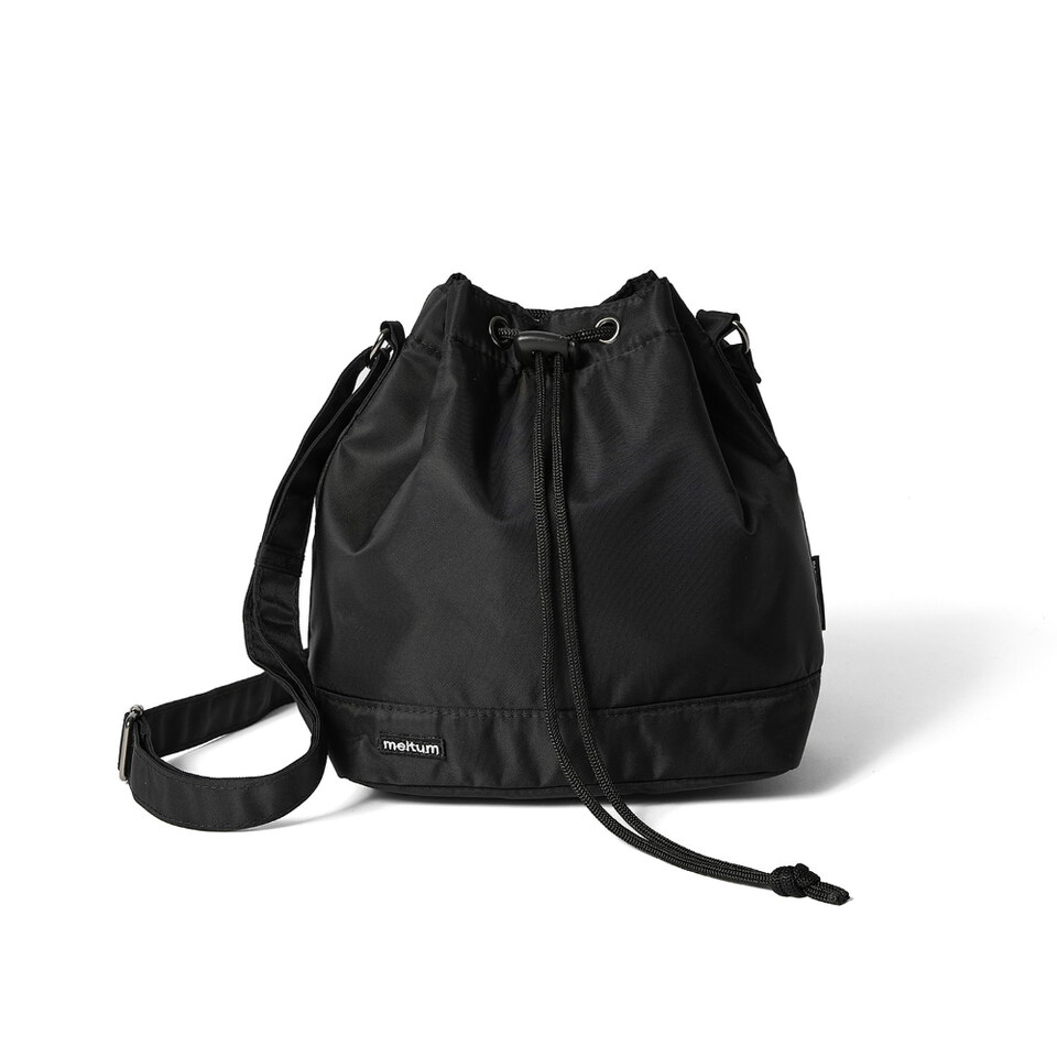 束口包 x PACKING COMPACT DRAWSTRING BAG