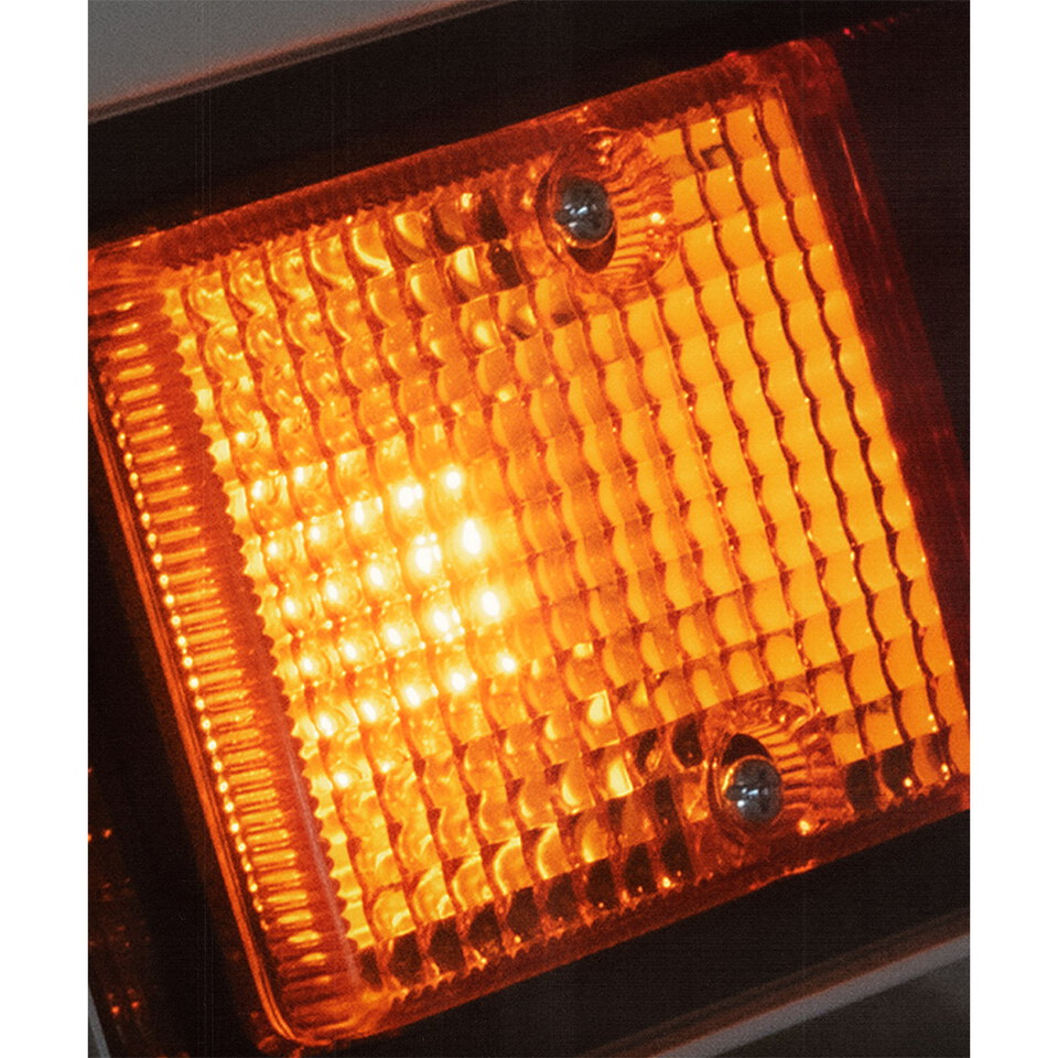車燈邊桌 L300 Car Light Side Table