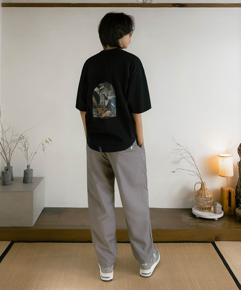 MELSIGN 短袖上衣 E of COLUMBUS Graphic Tee