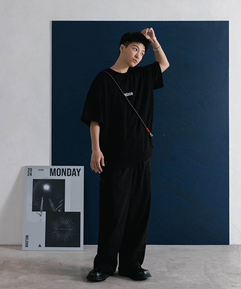 MELSIGN 短袖上衣 Mon Infinite loop Tee