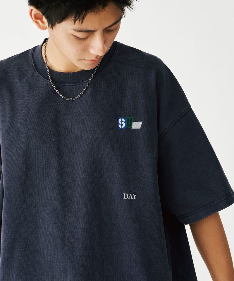 星期天Tee Sun. Weekly Dilemma Tee