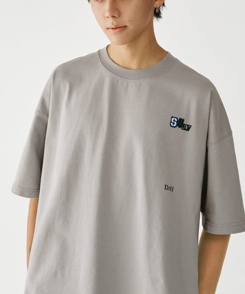 星期天Tee Sun. Weekly Dilemma Tee