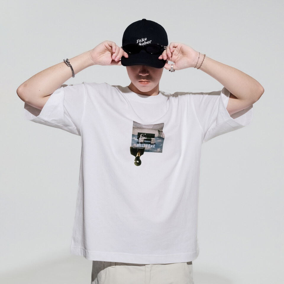 圖像短Tee Office Alien Tee