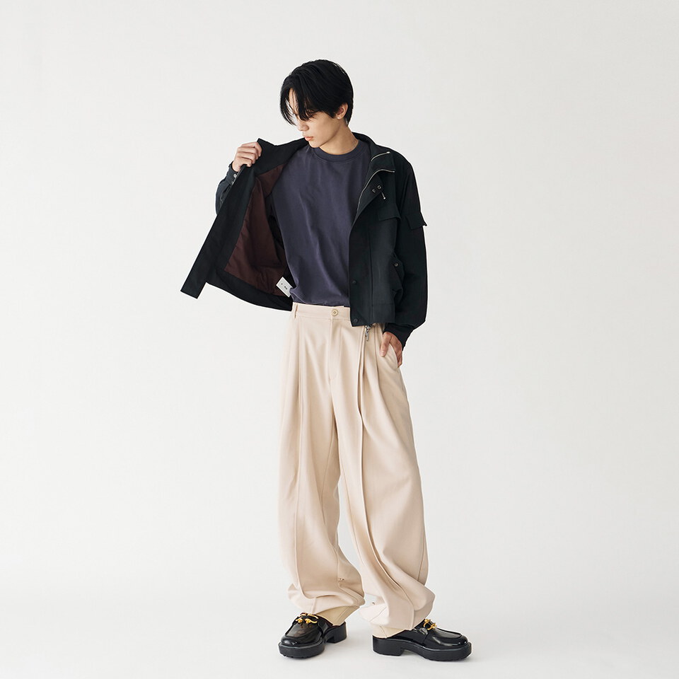 立體口袋拉鍊短外套 Zip up Pocket Short Jacket