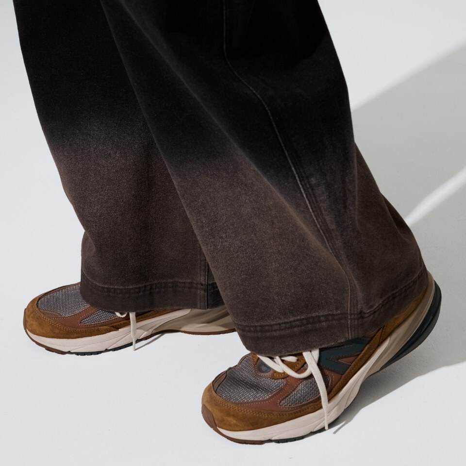水洗丹寧長褲 MEL 26. Washed Denim Jeans