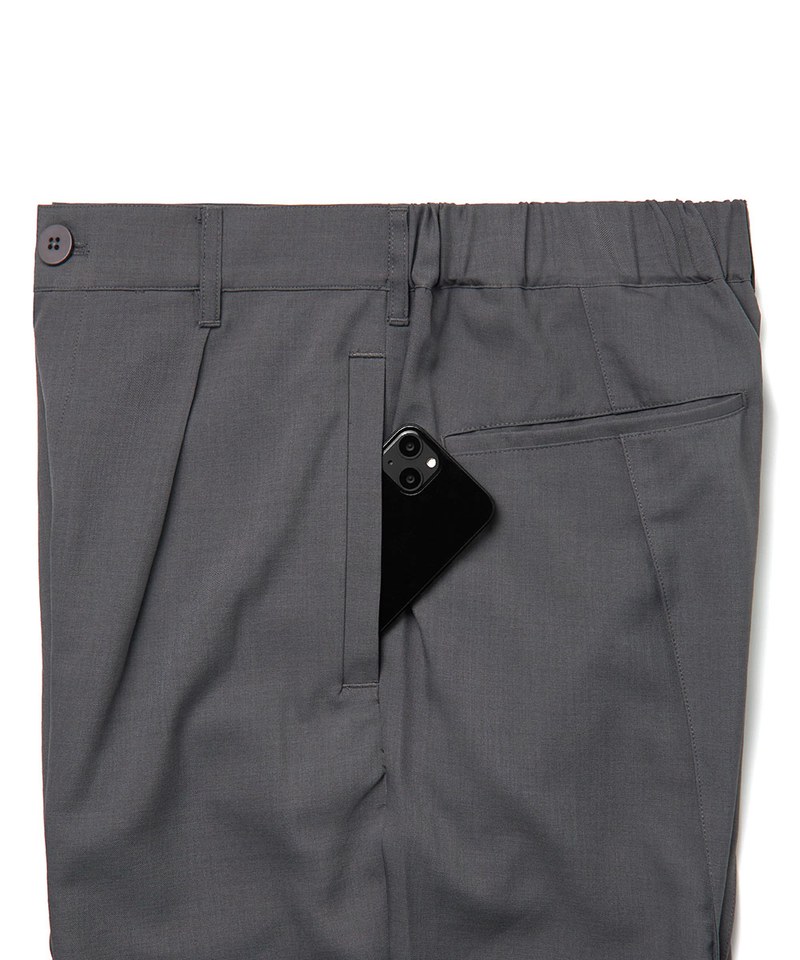 MELSIGN 剪裁寬鬆直筒褲 General Cutting Pants