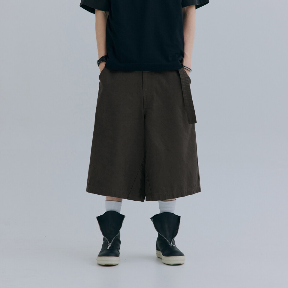 極簡七分褲 Cropped Drapey Baggy Pants