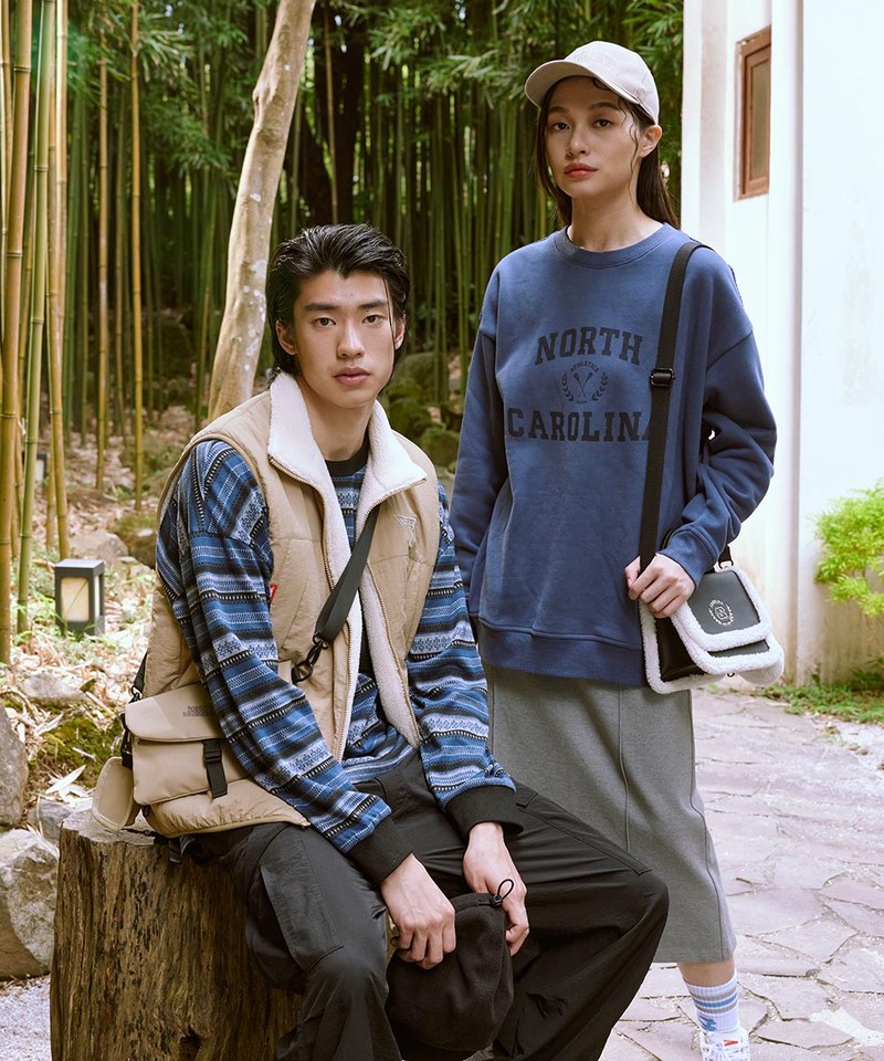 基本緹花條紋上衣