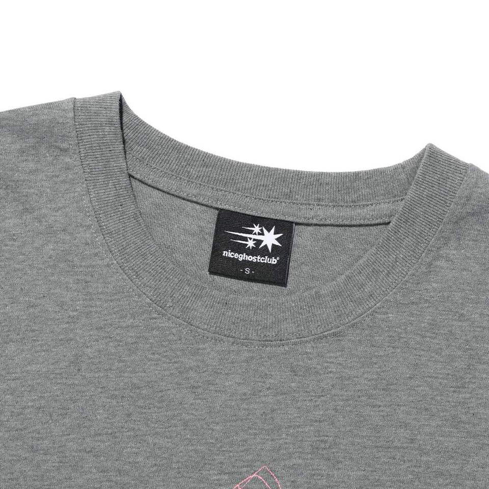 扭曲圖像短TEE WARPED DOLLY TEE