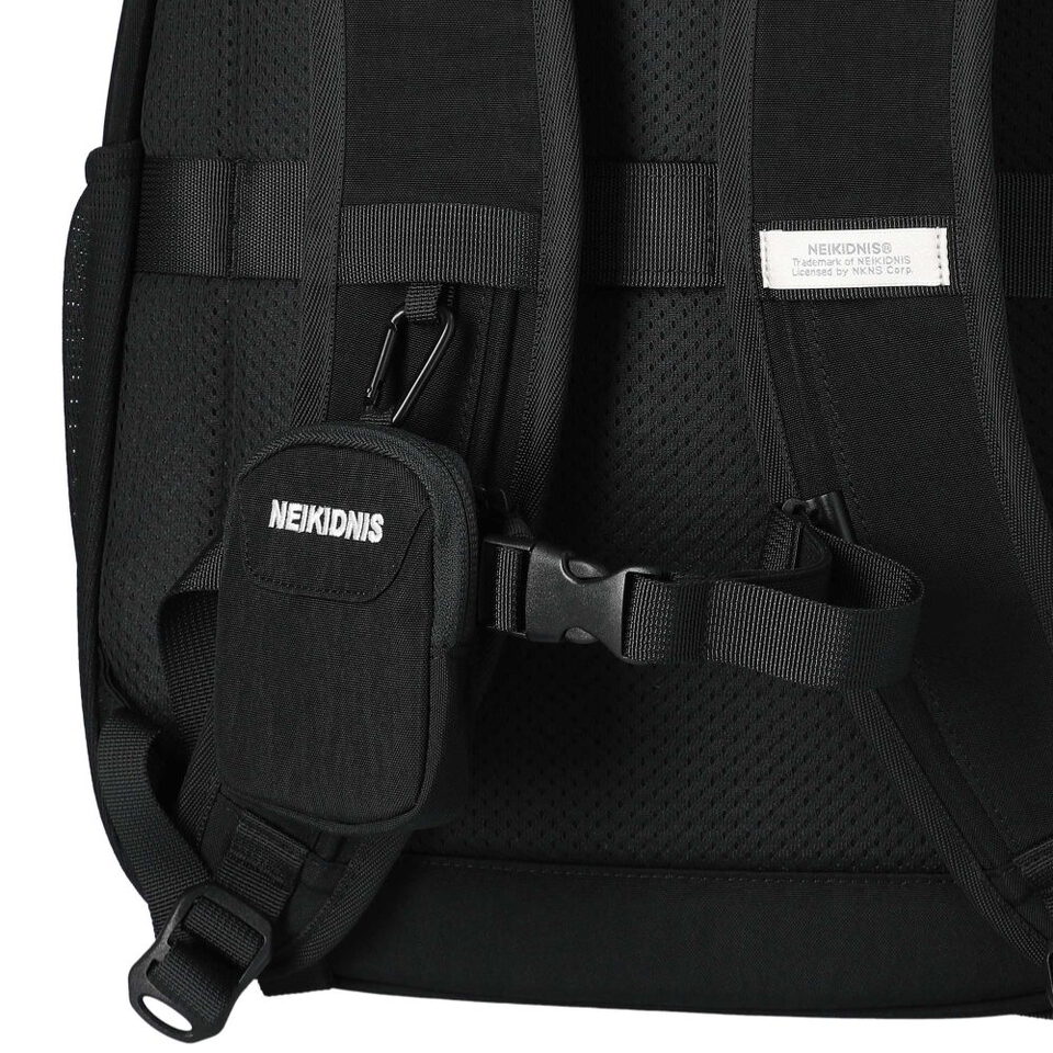 NKD3009-261 多功能後背包 CARABINER MESH BACKPACK