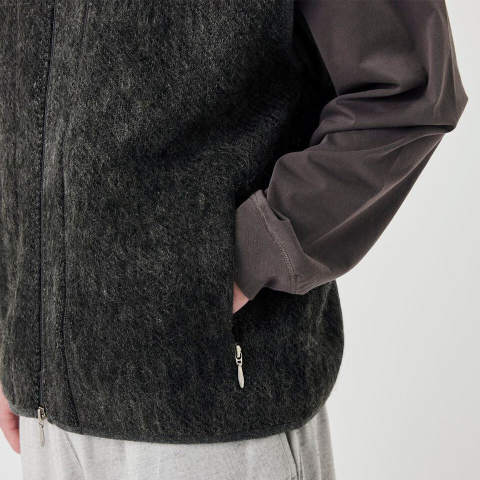 NMA0506-262 馬海毛拉鍊背心 OOAL Zip Up Mohair Vest