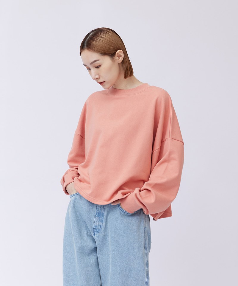 女款短版Oversize大學Tee