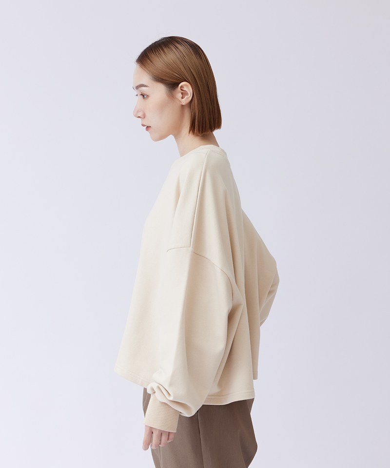女款短版Oversize大學Tee
