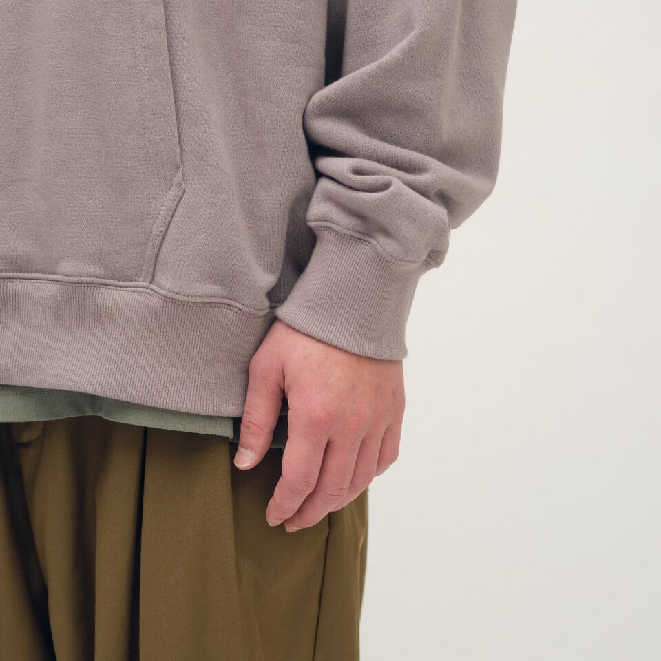 日常疊字LOGO帽TEE