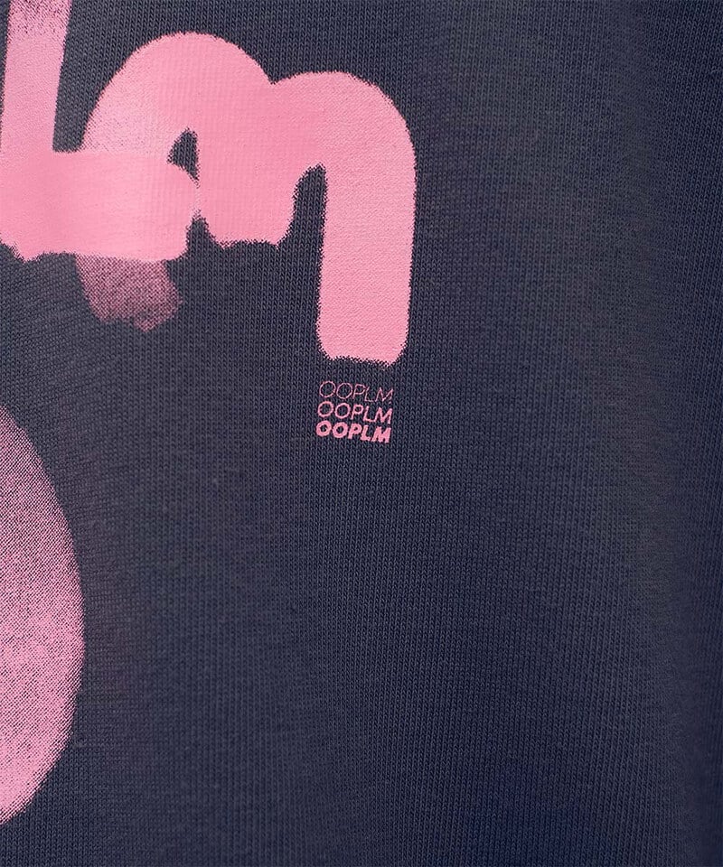 漸變層疊LOGO長TEE