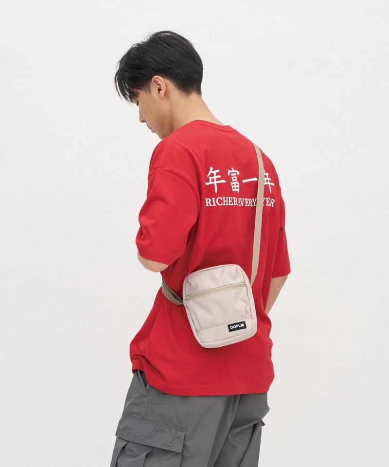 OPM3001-251 百搭多夾層旅行小包