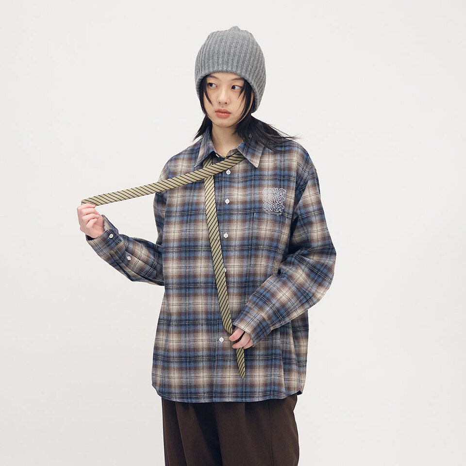 OPM3316-252 臘腸狗狗滑板格紋襯衫