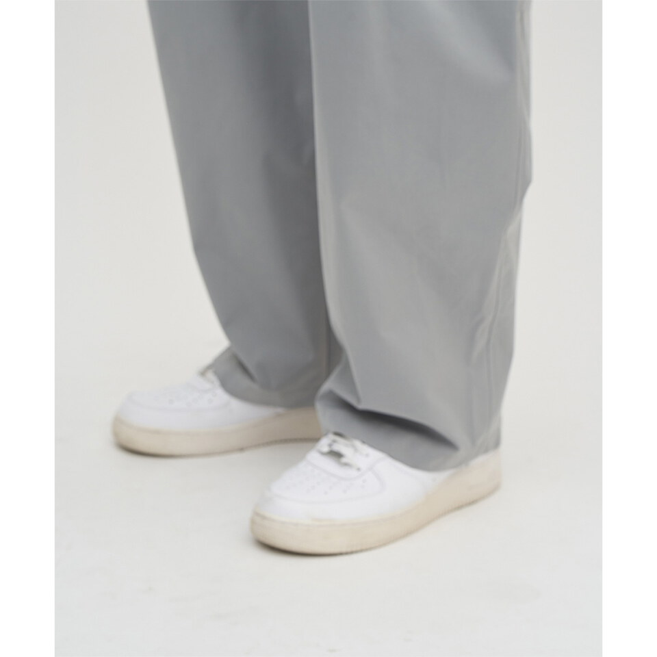 OPM4007-251 防潑水立體剪裁錐寬褲