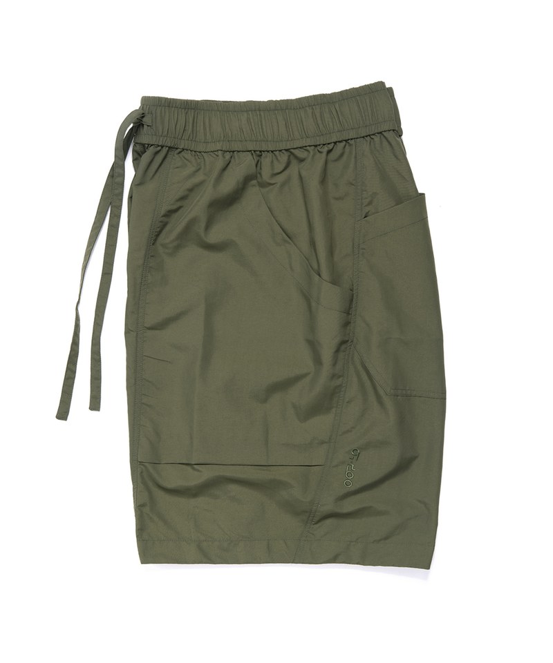 抽繩口袋短褲 oqLiq drawstring shorts