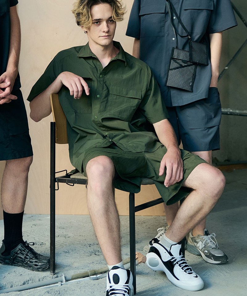 抽繩口袋短褲 oqLiq drawstring shorts