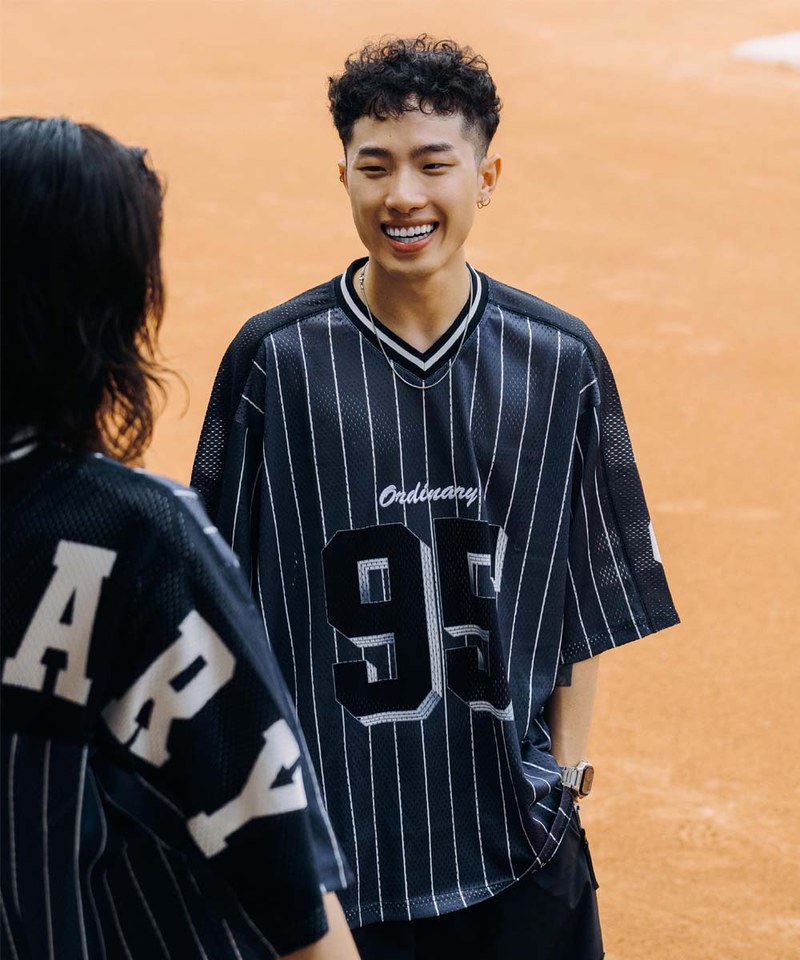 ORDINARY 美式橄欖球七分球衣