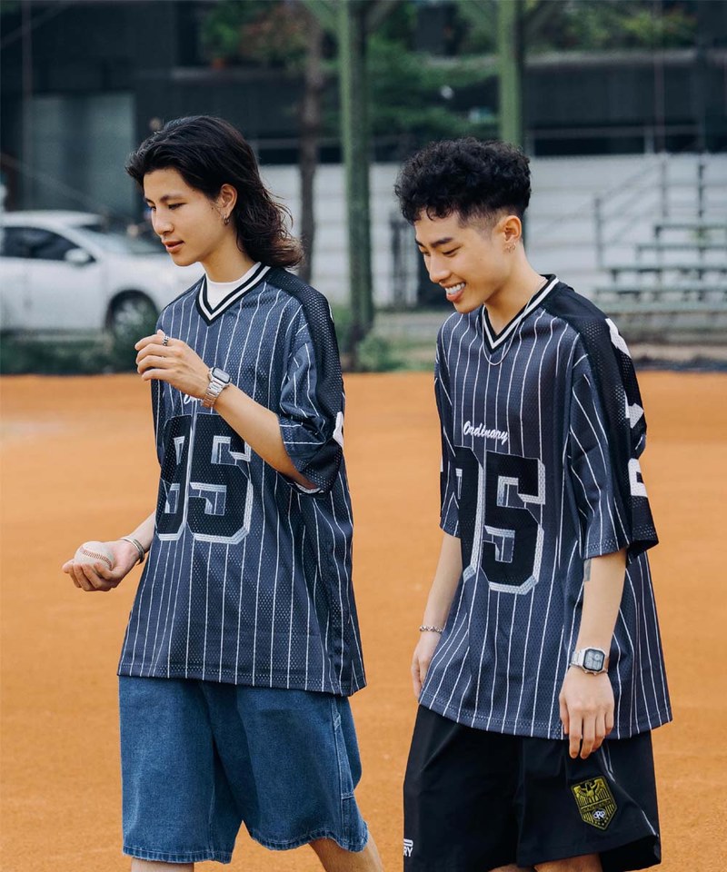 ORDINARY 美式橄欖球七分球衣