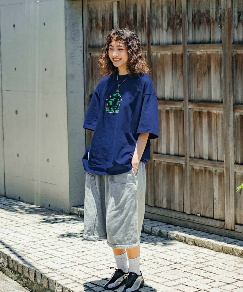 怪誕外星人短TEE