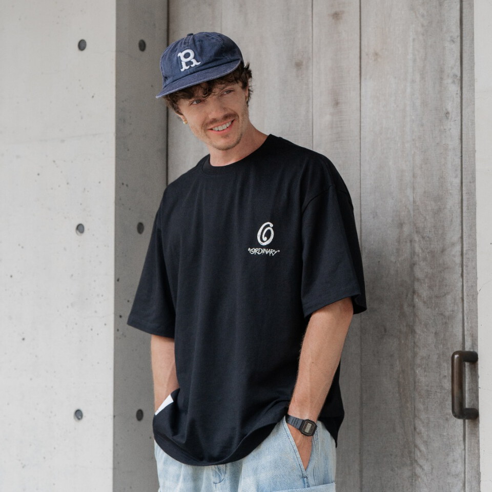 美式手繪LOGO短TEE