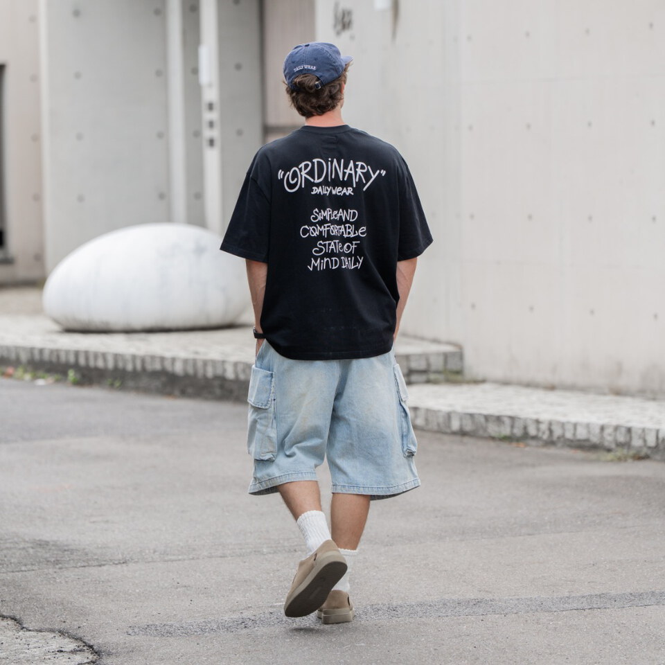 美式手繪LOGO短TEE